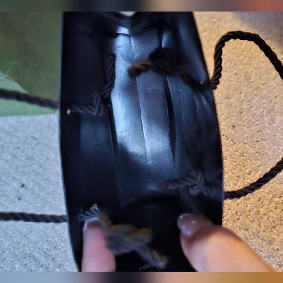 Mini Chanel Paper Giftbag - Picture 4 of 5